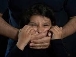 Жителя Якутии обвинили в неоднократном сексуальном насилии над 11-летней падчерицей