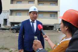 ВЛАСТИ ЯКУТИИ РЕШАЮТ ПРОБЛЕМЫ ОБМАНУТЫХ ДОЛЬЩИКОВ