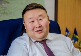 У администрации Усть-Алданского района денег в избытке даже в условиях пандемии?