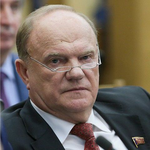 Зюганов заявил, что не намерен извиняться…