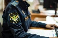 В Аллаиховском районе должник угрожал судебному приставу