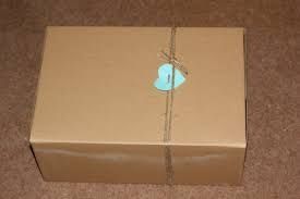 Житель Якутии заказал товар по почте и решил смошенничать, заменив товар хламом