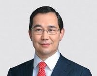 Низкий поклон людям в белых халатах!