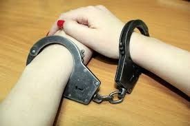 В Якутске мужчина познакомился с девушкой в телеграм-канале, встретился с ней в гостинице и остался без 64 тысяч рублей