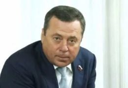 Богатейший политик России застрелил человека, приняв его за медведя