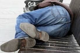 В Якутии мужчина отправится в колонию строгого режима за кражу телефона у лежащего на земле незнакомца