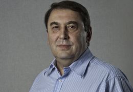 "Расплачиваться за нефтяную авантюру придется всем россиянам"