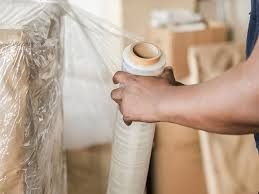 В Якутске 19-летний рабочий маркетплейса похитил товары на сумму более 54 тысяч рублей