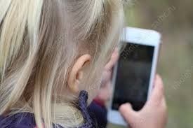 Школьница из Якутска перевела мошенникам 310 тысяч рублей, оформив кредит на родителей