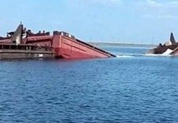 Водников обязали поднять затонувшие суда в Якутии