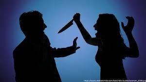 Страдающая психическим расстройством жительница Якутии ударила мужчину ножом в шею