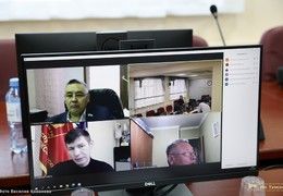 В Ил Тумэн приходят два новых депутата