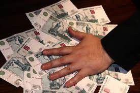 Житель Нерюнгри ради сына дал взятку сотруднику полиции