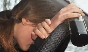 У жительницы Ленского района конфисковали автомобиль из-за повторного пьянства за рулем