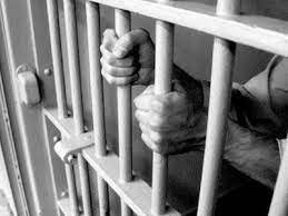 В Якутске осужденный демонстрировал запрещенную символику