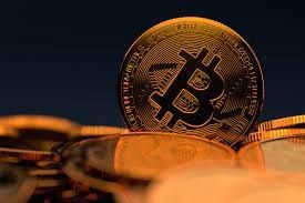 Жительница Ленского района отдала мошенникам свои сбережения, желая заработать на криптовалюте