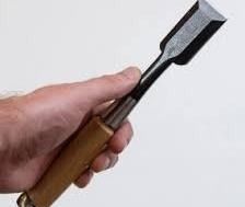 В Якутии мужчина строительной стамеской ранил в грудь своего бригадира: Вынесен приговор