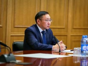 Алексей Колодезников рассмотрел ход паводковой обстановки в Среднеколымском и Момском улусе