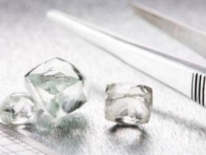 Житель Якутии получил два года колонии за хищение трех алмазов