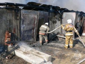 В Якутии участились пожары в гаражах