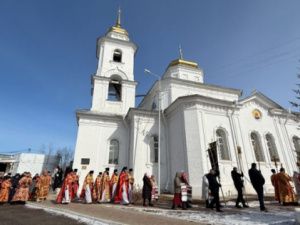 Сегодня — Радоница