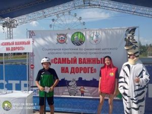 В столице республики проводится социальная кампания по снижению детского дорожно-транспортного травматизма “Самый важный на дороге”