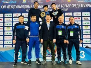 Якутские борцы завоевали медали международного турнира в Бурятии