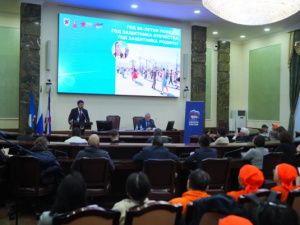 Общественность Якутска приняла отчет Окружной администрации города