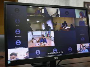 В Якутии примут комплекс мер по вопросам качества образования в арктических районах