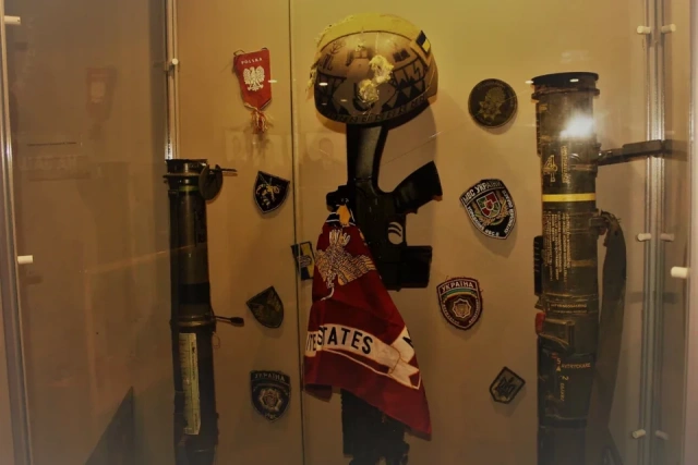 Министерство финансов Якутии передало экспонаты СВО в фонд парка «Россия – Моя история»