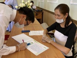 Чурапчинским выпускникам вручены медали “За особые успехи в учении”