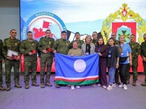 За неделю военным передано восемь транспортных средств из Якутии