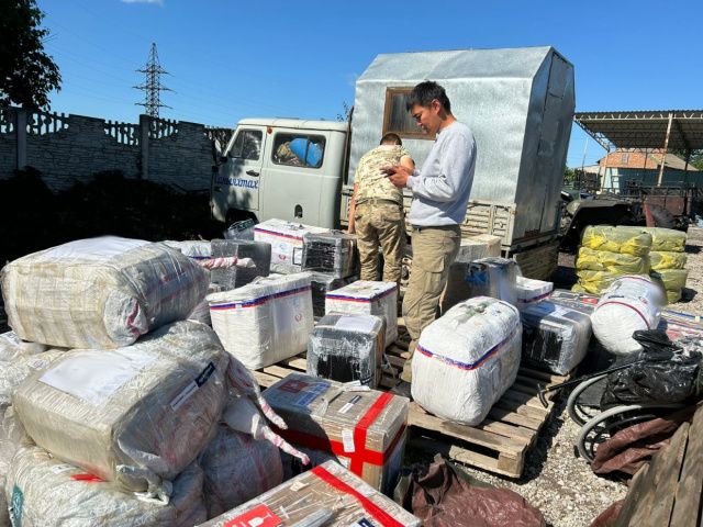 188 посылок доставили за неделю военнослужащим из Якутии в зоне СВО