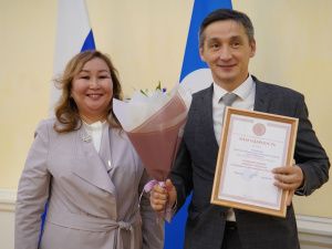 В Якутске наградили педагогов в сфере культуры и искусства республики