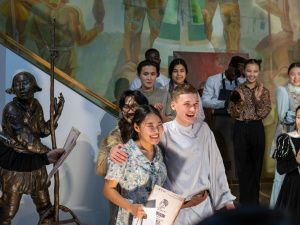 В Якутске прошел традиционный поэтический вечер «Читаем Ойунского»