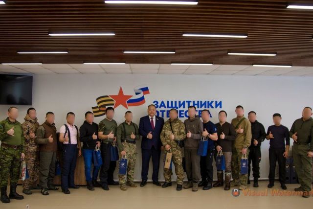 Альберт Семенов поздравил участников СВО с Днём защитника Отечества