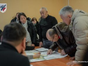 Власти Якутска провели приём граждан в СОНТ «Сатал»