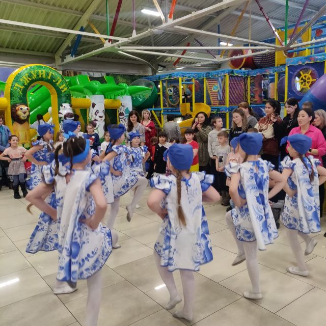 Звёздный праздник для будущих защитников Отечества