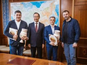 Айсен Николаев встретился с руководством Ярославского театра драмы