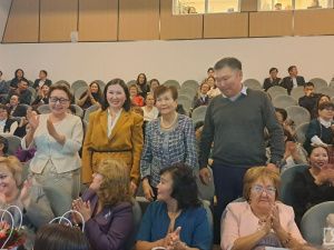 В Якутске определили победителя республиканского этапа конкурса «Учитель года»