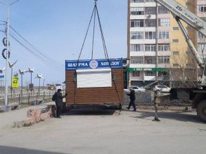 Эвакуирован самовольный ларек шаурмы