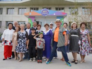 ДДН провел танцевально-музыкальный вечер