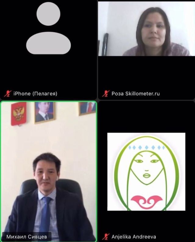 Министр образования и науки РС(Я) ответил на вопросы, волнующие родительниц