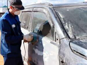 Осужденные выполняют качественный ремонт автомобилей