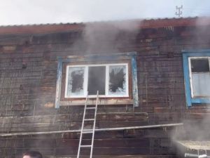 Названа предварительная причина пожара, где погибли трое человек