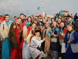 Фоторепортаж: якутяне приняли участие в шествии молодежи мира в Сочи