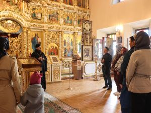 Сотрудники УФСИН и члены их семей совершили поездку по православным храмам и монастырям г. Якутска