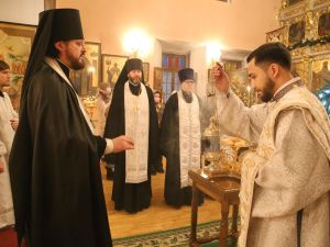 Фото: Рождество на территории Преображенского собора