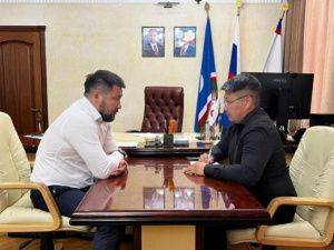 Образование: Директора школы №20 в Якутске сменил участник СВО