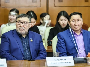 В Якутии наградили работников культуры